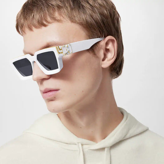 LV-MILLIONAIRE EYE DOT